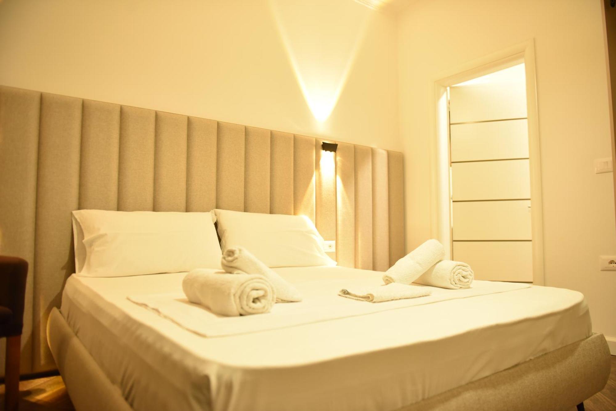 Villa Ax Mirage Vlorë エクステリア 写真