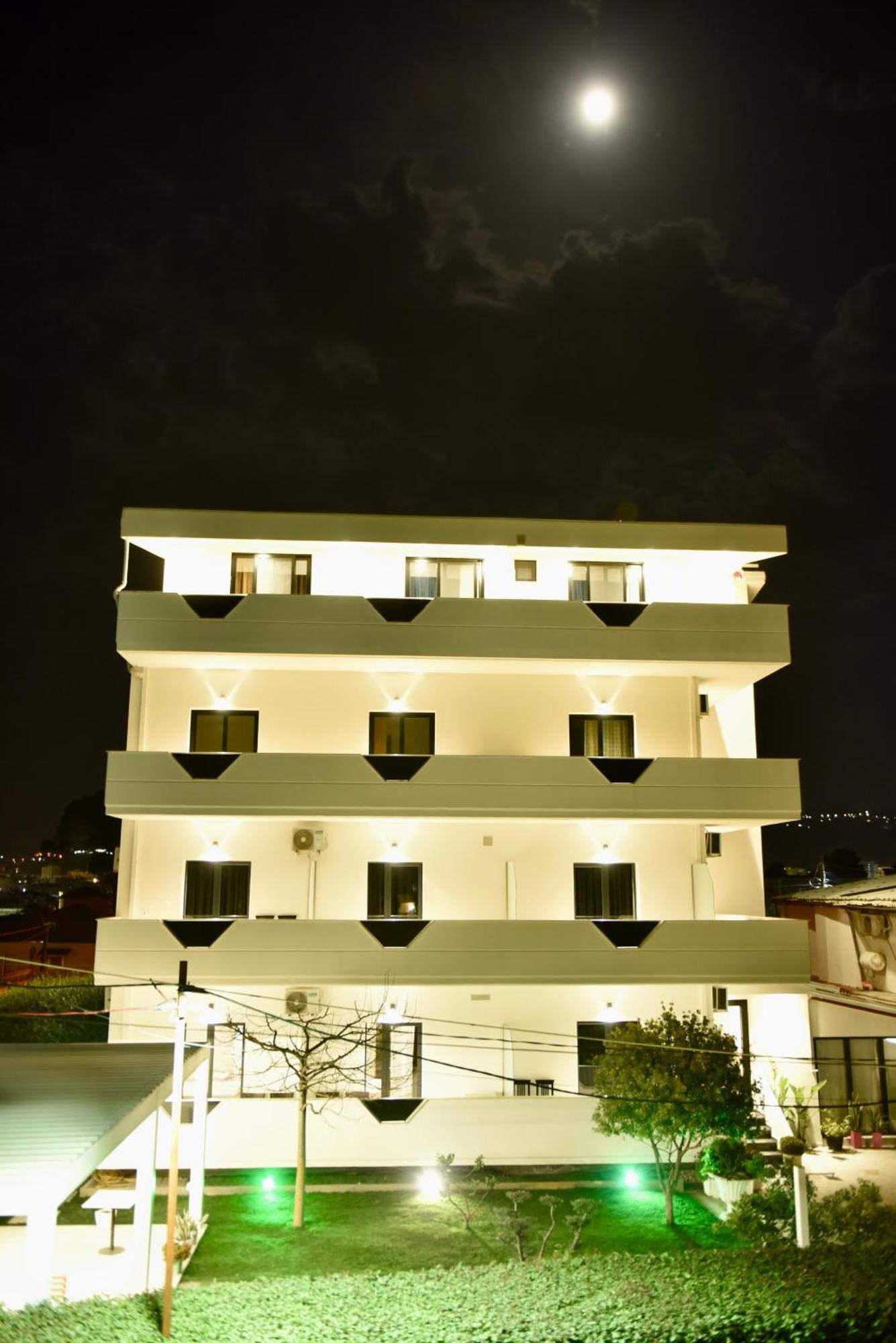 Villa Ax Mirage Vlorë エクステリア 写真